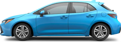 2020 Toyota Corolla Hatchback Hatchback Se - Chevrolet Cruze Side View